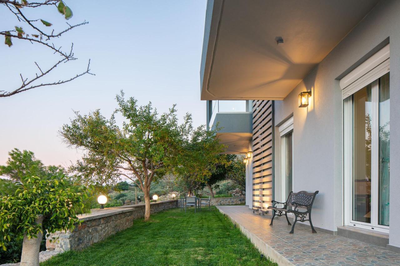 Aparthotel Pietra Di Mare Petres  Esterno foto