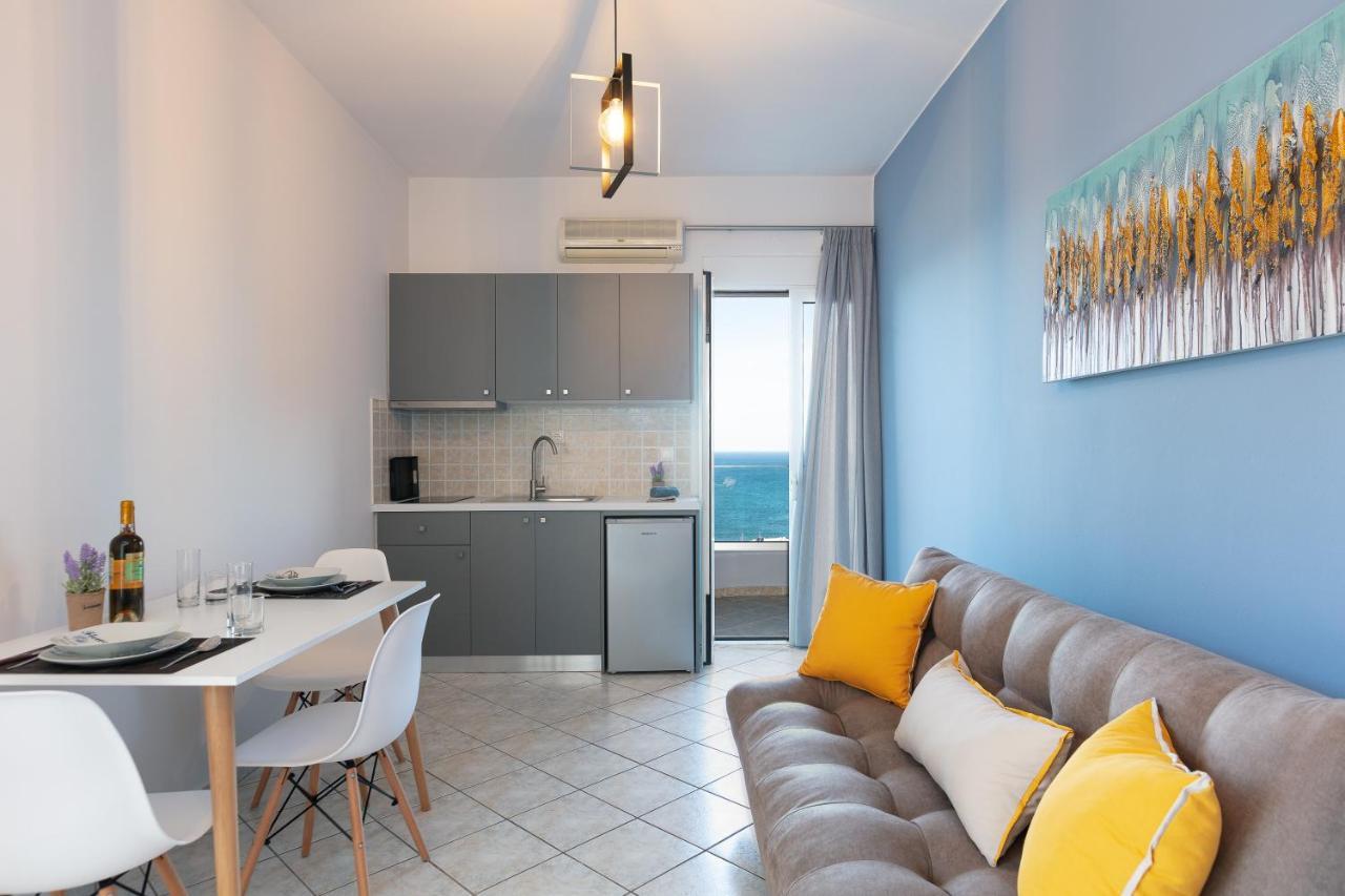 Aparthotel Pietra Di Mare Petres  Esterno foto