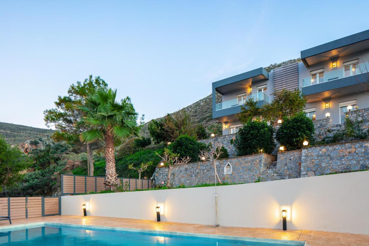 Aparthotel Pietra Di Mare Petres  Esterno foto