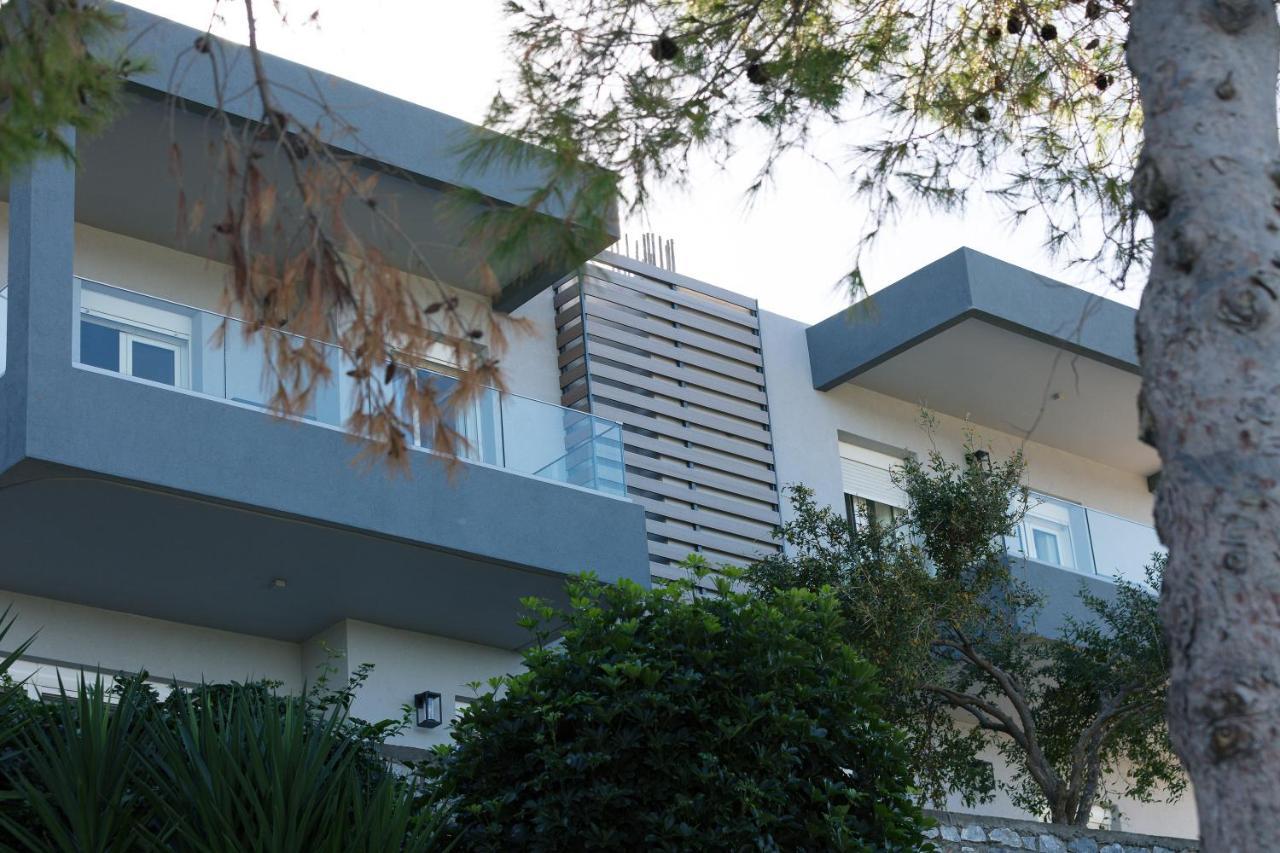 Aparthotel Pietra Di Mare Petres  Esterno foto